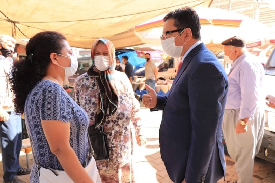 Albayrak esnaf ve vatandaşlarla iç içe