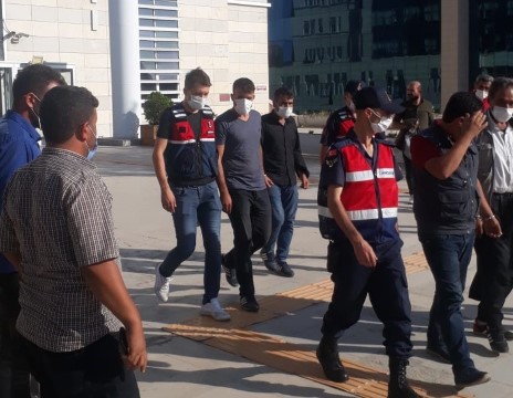 Hayvan hırsızlığına, 4 tutuklama