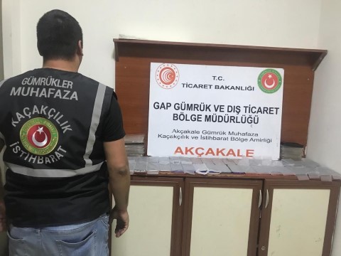 Akçakale'de 40 adet kaçak cep telefonu ele geçirildi