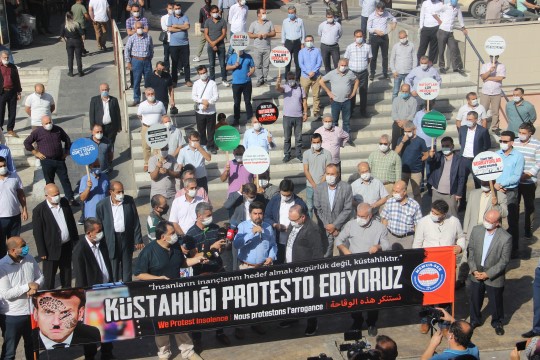 Fransa'ya tepkiler sürüyor
