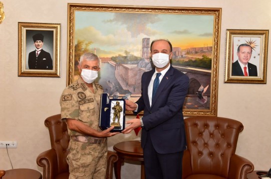 Jandarma Genel Komutanı Orgeneral Arif Çetin Şanlıurfa’da