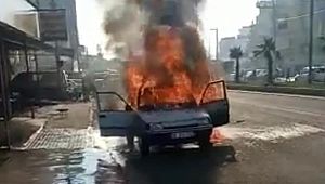 Şanlıurfa’da seyir halindeki otomobil alev topuna döndü ( Video Haber )