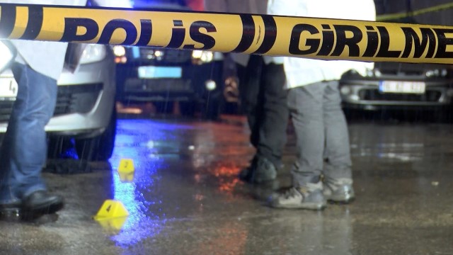 Bursa'da bir kişinin öldüğü kan davasının şüphelisi 10 kişi adliyeye sevk edildi ( Video Haber )