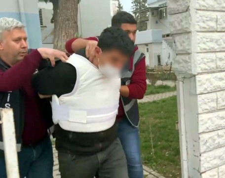 Çocukları takip ederek tacizde bulunan zanlı yakalandı ( Video Haber )