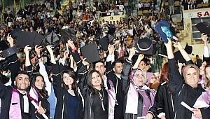 Harran Üniversitesinde coşkulu mezuniyet (Video Haber)