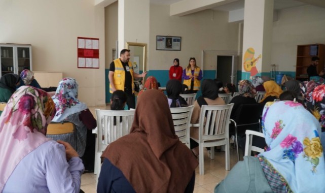 Haliliye belediyesi her alanda kadınların yanında oluyor