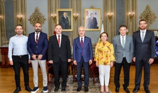 Güllüoğlu'ndan İstanbul Üniversitesi Rektörü Prof.Dr. Osman Bülent Zülfikar'a ziyaret