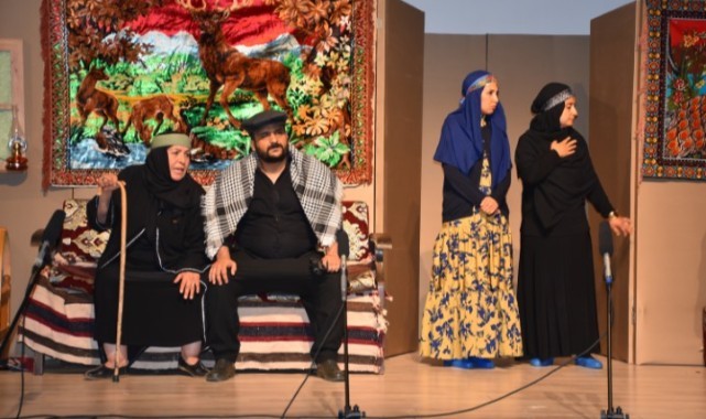 Sahneden Töreye Meydan Okuma: Barışın Sesi Perdeyi Araladı