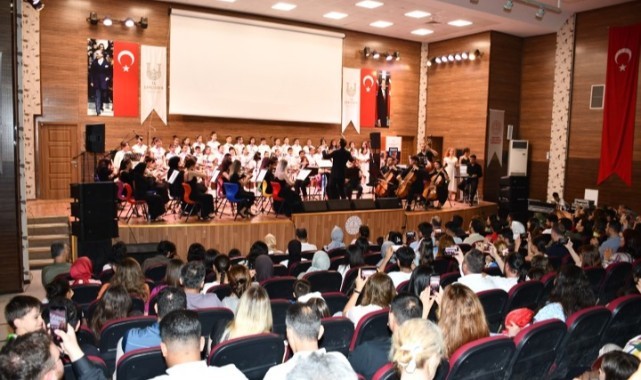 Çocukların Ezgileri Festival Ruhunu Yansıttı: Şanlıurfa’da Coşkulu Anlar!