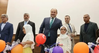 Şanlıurfa Büyükşehir’den Örnek Proje: Kur’an Kursu Öğrencilerine Bisiklet Hediyesi