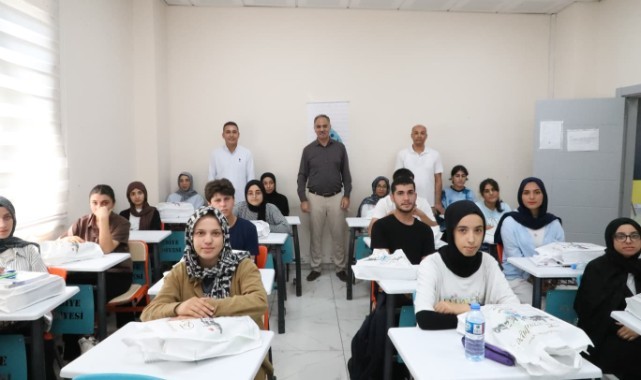 Şanlıurfa Eyyübiye’de TYT-AYT Hazırlık Kurslarına Yoğun İlgi!