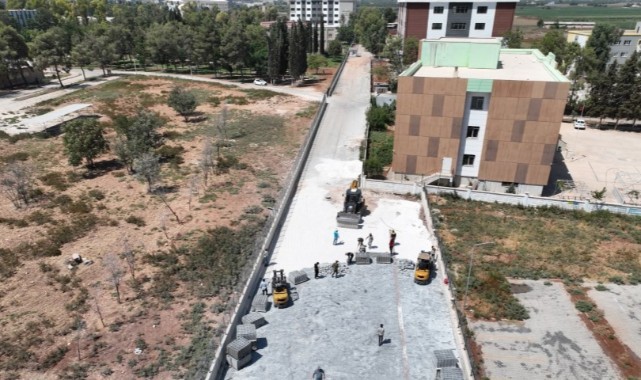 Şanlıurfa Eyyübiye’de Yeni Yollar Eğitim Ve Sağlık Bölgelerini Rahatlatacak!