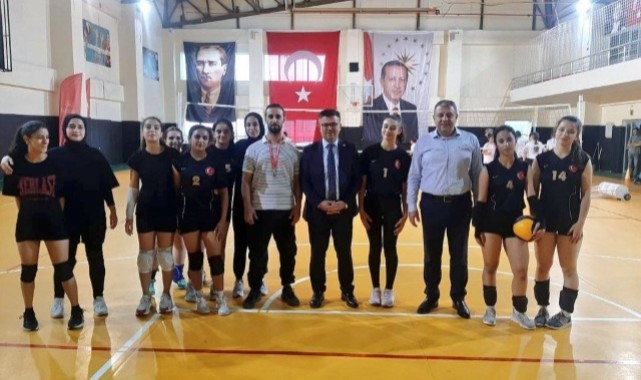 Şanlıurfa Gençlik Spor İl Müdürü Sporcularla Bir Araya Geldi