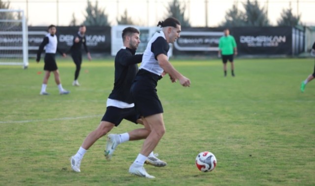 Şanlıurfaspor Beyoğlu Yeni Çarşı Maçı Öncesi Hazırlıklarını Sürdürdü!