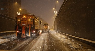 Şanlıurfa Büyükşehir Belediyesi Karla Mücadelede Teyakkuzda!