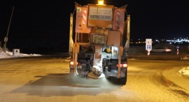 Şanlıurfa Büyükşehir Belediyesi’nden Kar Mesaisi!