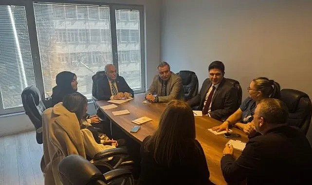 Ahmet Eşref Fakıbaba’dan Sağlık Çalışanlarına Destek Mesajı