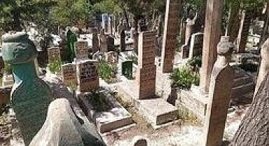  Sıdıka Uygur Vefat Etti