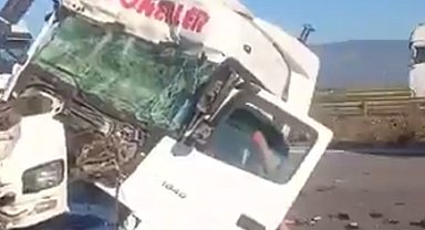 Şanlıurfa–Gaziantep Yolunda Korkutan Çarpışma