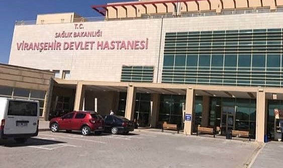 Şanlıurfa'da Can Pazarı! Yaralılar Araçta Sıkıştı