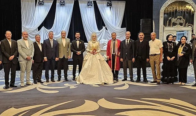 Şanlıurfa'da Duygu Dolu Düğün! Nikâh Şahitleri Dikkat Çekti