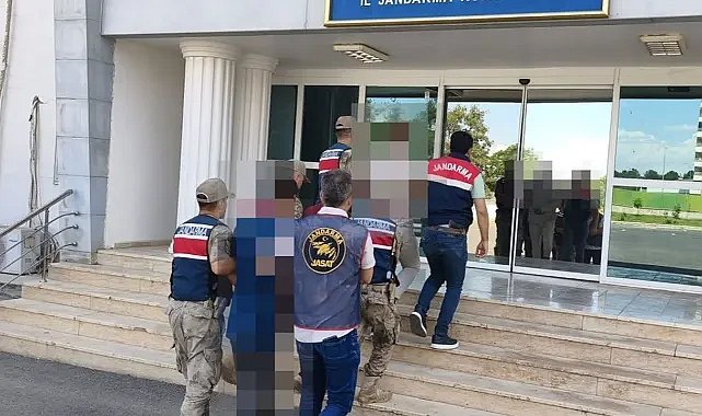 Şanlıurfa Jandarması'ndan Göçmen Kaçakçılarına Operasyon