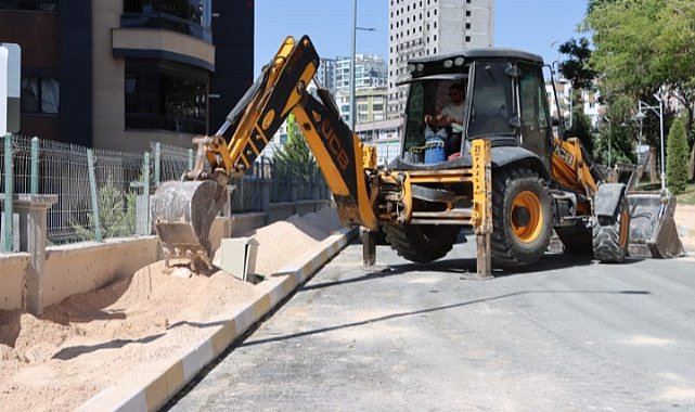 Şanlıurfa Karaköprü'de Yeni Yollar Ve Kaldırımlar Hizmete Hazırlanıyor