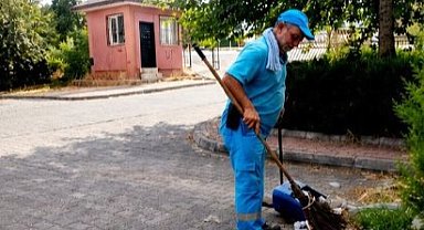 Eyyübiye’de Cadde Ve Sokaklar Temizleniyor