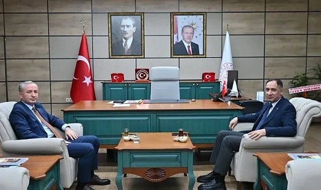 Hasan Kökrek, Ticaret İl Müdürü İbrahim Akbaş'ı Makamında Ağırladı