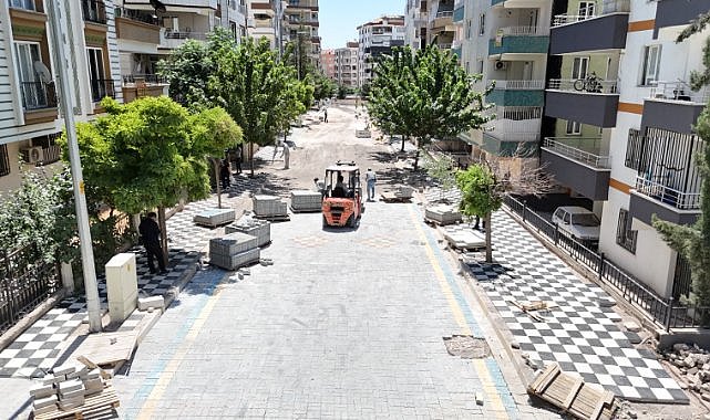 Karaköprü'de Yol Çalışmaları Alibaba Mahallesi'nde Hız Kazandı