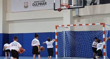 Şanlıurfa Büyükşehir’den çocuklara basketbol fırsatı