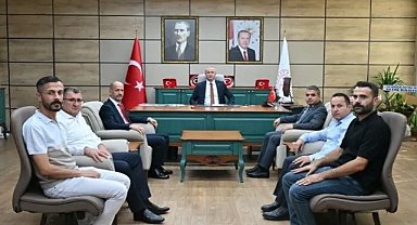 Şanlıurfa'da Eğitime Destek Mesajı: Gaziler Derneği'nden Anlamlı Ziyaret