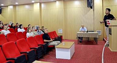 Şanlıurfa’da Sağlık Çalışanlarına Ayak Ve Bel Sağlığı Uyarısı