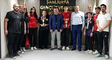Şanlıurfalı Atıcılar Türkiye Şampiyonası Başarısını İl Müdürü İsa Yazıcı ile Paylaştı