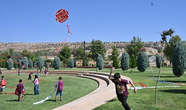 Şanlıurfa’da Öğrencilerden Gazze’deki Çocuklara Destek