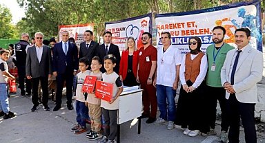 Şanlıurfa’da 600 Öğrenciye Sağlık Elçisi Belgesi Verildi