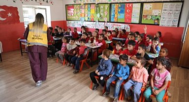 Şanlıurfa’da Öğrencilere Önemli Eğitim: Akran Zorbalığı Ve Hijyen Anlatıldı