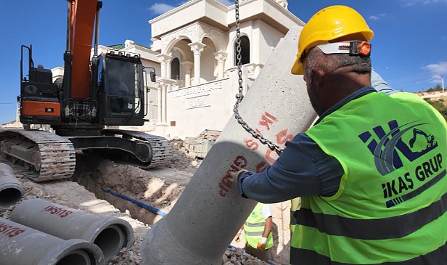 Şanlıurfa Eyyübiye Ve Karaköprü’de Kanalizasyon Hatları Döşeniyor