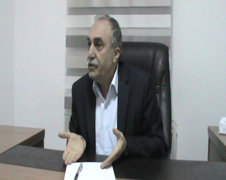 A.Eşref Fakıbaba:Halk her şeyi çok iyi görüyor