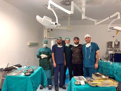 Yaşaran göze kansız ağrısız ameliyat